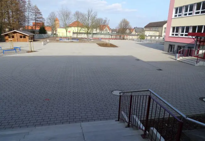 Schulhof Kalbe